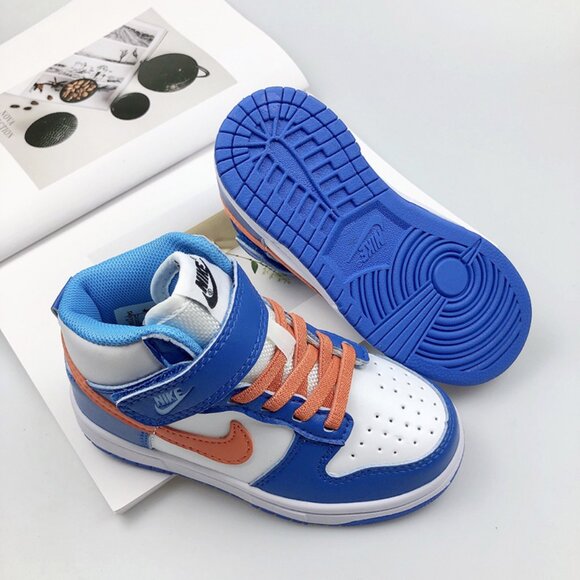 Nike SB Dunk Low Low-Top Sneakers In Blue And Orange - Picture 9 of 9
